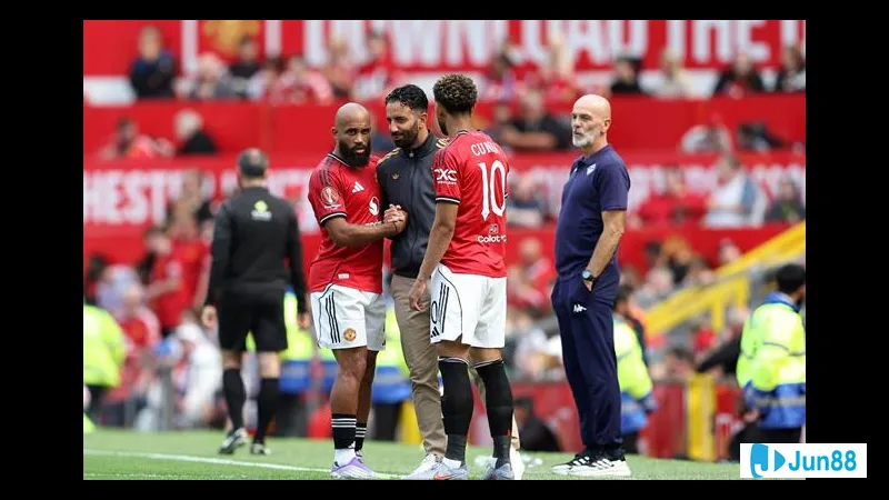 Nhận định Manchester United: Số tiền mua sắm hè này gây bất ngờ 7 so tien mua sam cua MU he nay