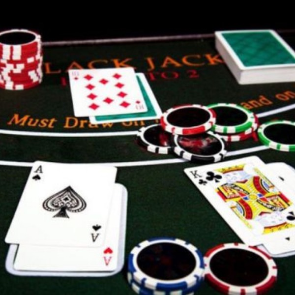 Kinh nghiệm chơi bài Xì Tố trăm trận trăm thắng 4  chơi bài xì tố trăm trận trăm thắng